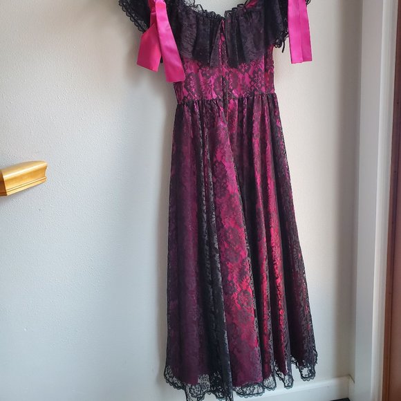 the  prom dress black and red lace - Picture 2 of 10